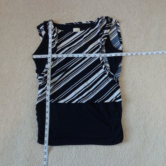 Chico's Womens Black White Pleated Lined Knit Kit Stripe Sleeveless Blouse Sz 0 - Picture 8 of 10